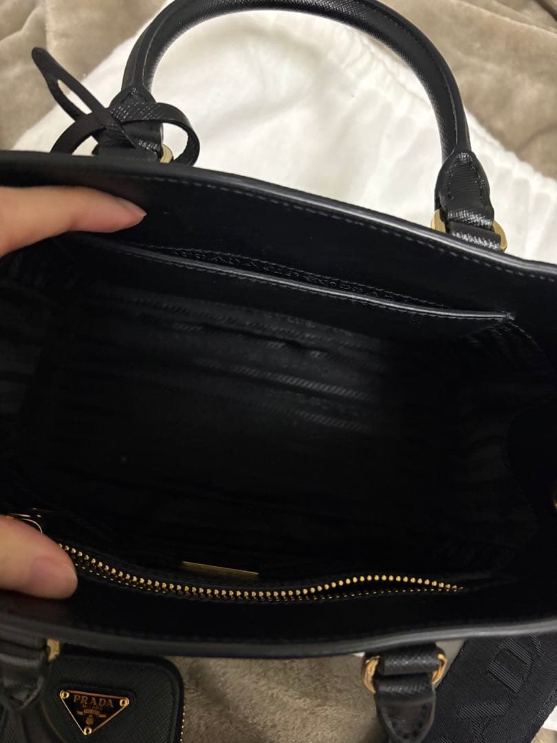 美品 PRADA プラダ2WAY ブラックガレリアミニバッグ サフィアーノ