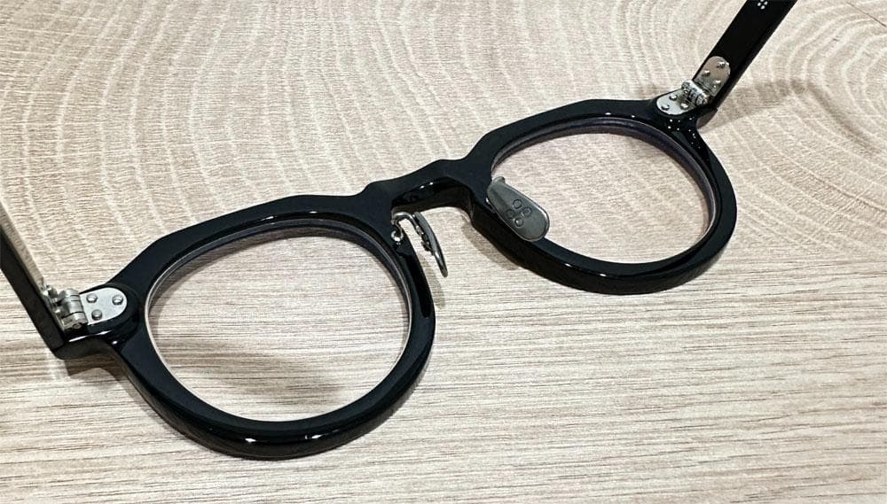 YELLOWS PLUS 「BECCA」「ベッカ」ブラック　純正レンズ　程度良好