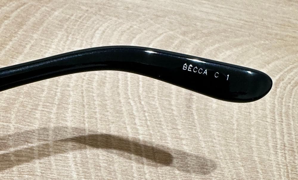 YELLOWS PLUS 「BECCA」「ベッカ」ブラック　純正レンズ　程度良好