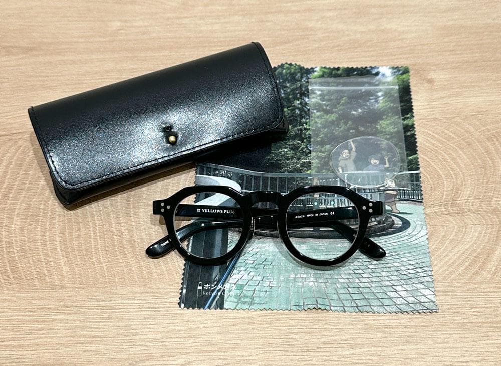 YELLOWS PLUS 「BECCA」「ベッカ」ブラック　純正レンズ　程度良好