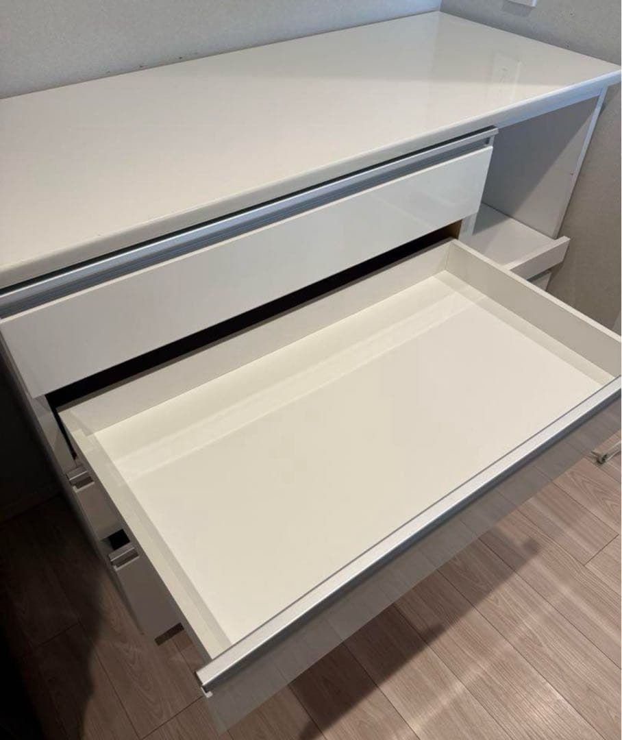 ニトリ　キッチンカウンター　レジューム　ソフトクローズタイプ　120cm