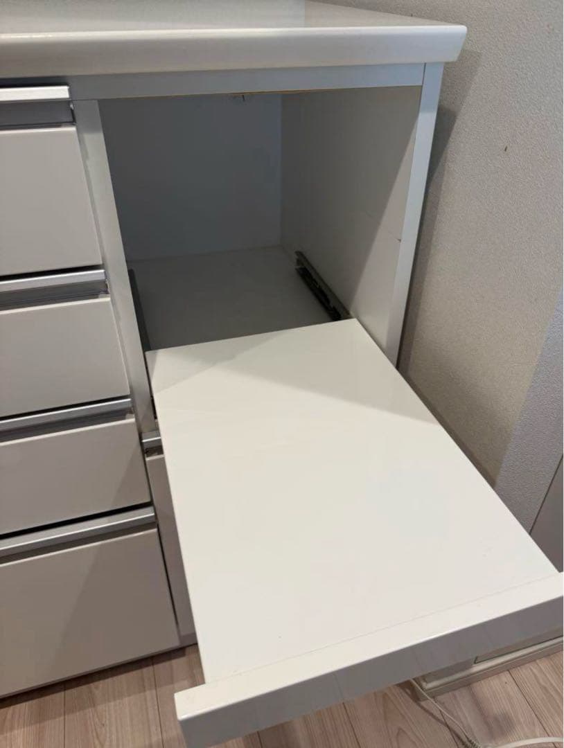 ニトリ　キッチンカウンター　レジューム　ソフトクローズタイプ　120cm