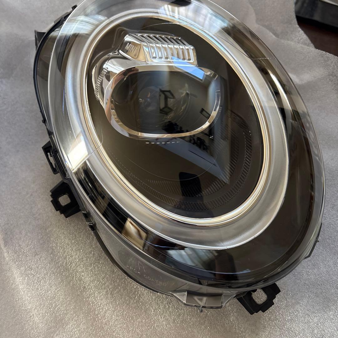 新品　 ミニクロスオーバー　右LEDヘッドライト