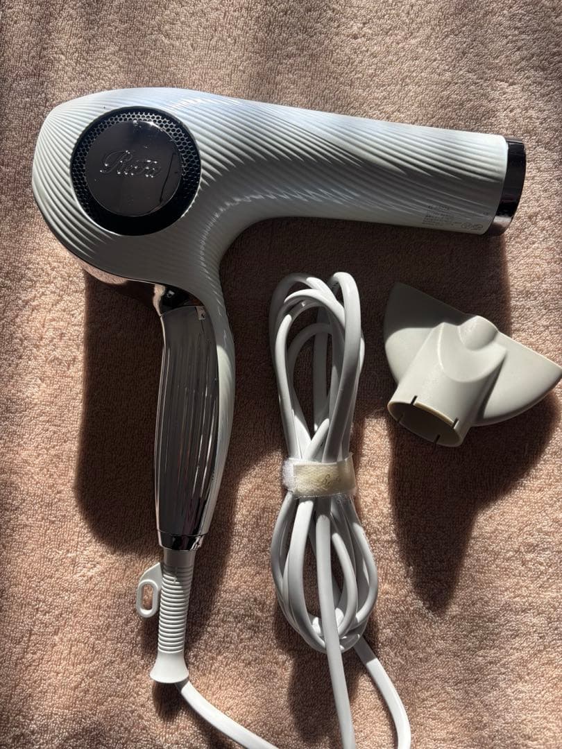 リファ　ヘアドライヤー 専用ノズル付き　refa