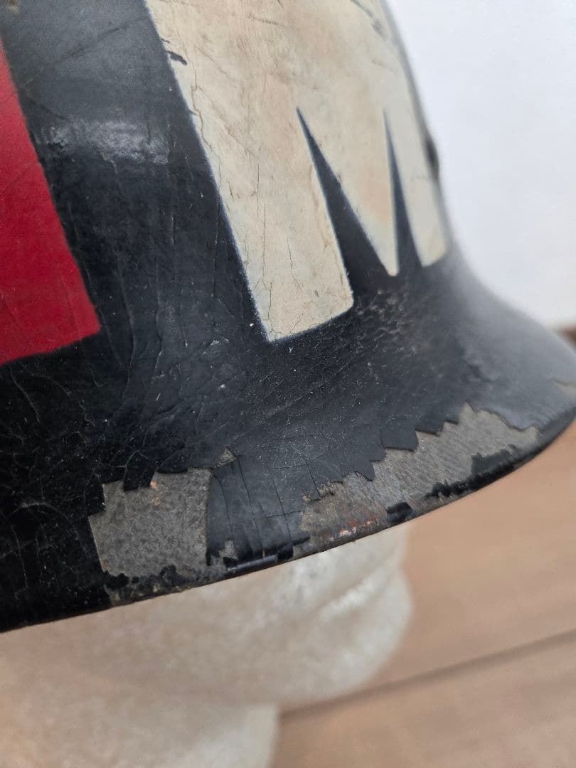 実物　米軍憲兵隊(MP)ヘルメット　オリジナルペイント