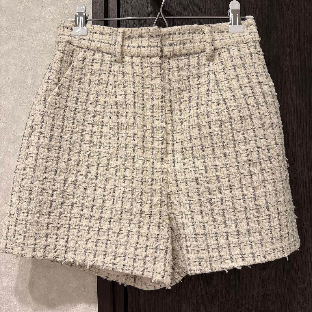 【新品❣️】【完売品❣️】anuansツイードショートパンツ