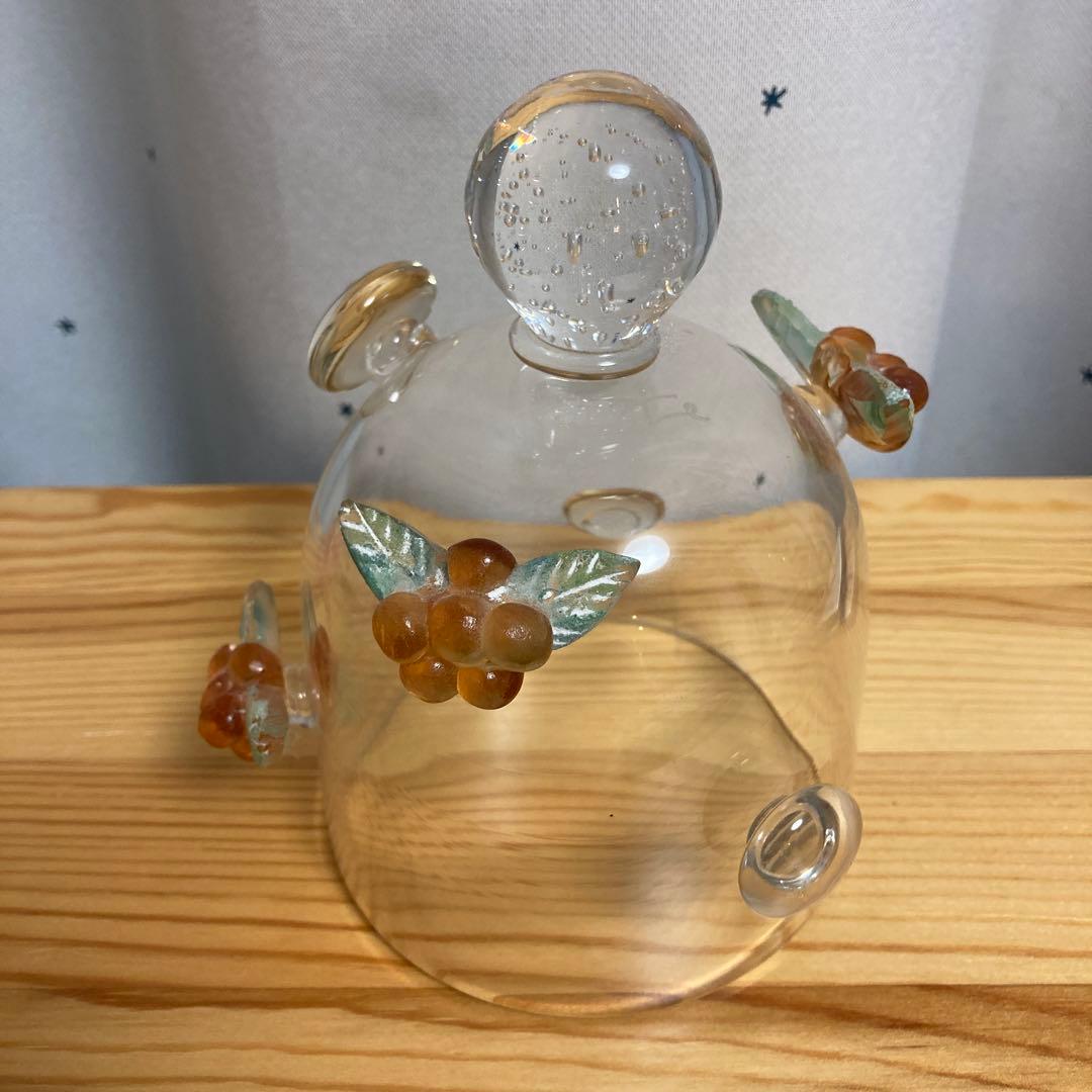 安達知江　ガラスドーム