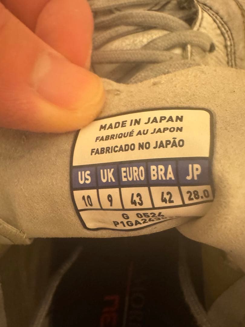 モレリアネオ4 28センチ