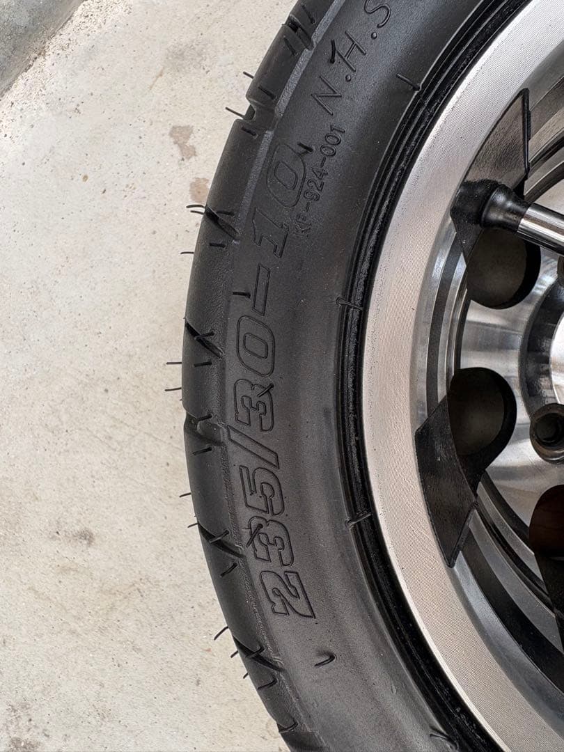 しいたさん専用 ジャイロ用ブラックアルミホイール引っ張りタ