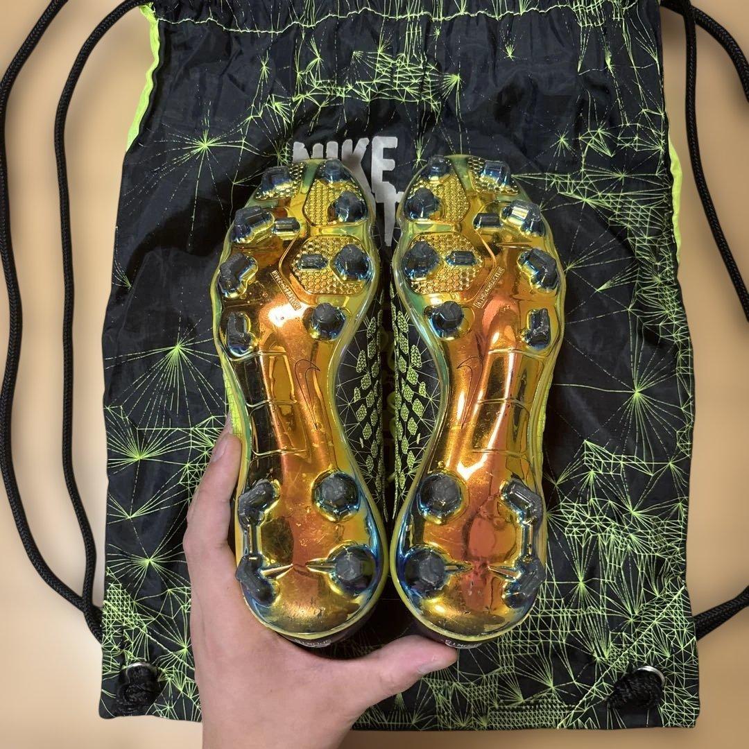 NIKE ハイパーヴェノム ファントム3 DF FG 最終値下げ‼️