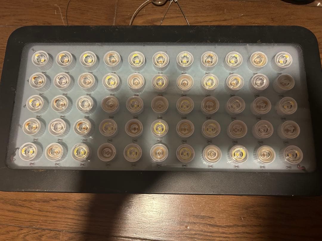 珊瑚水槽照明 LEDライト ブラックボックス プリズムレンズ　2台　※訳あり