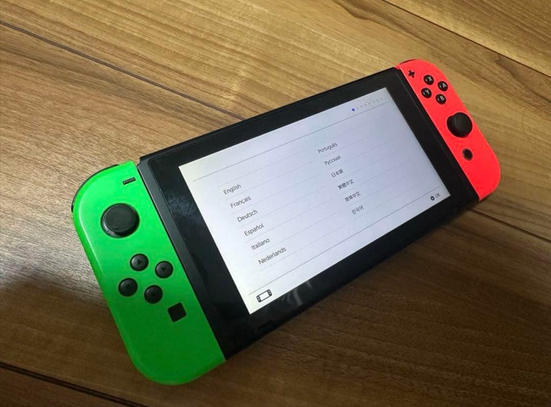 Nintendo Switch 本体 赤/緑 Joy-Con付き