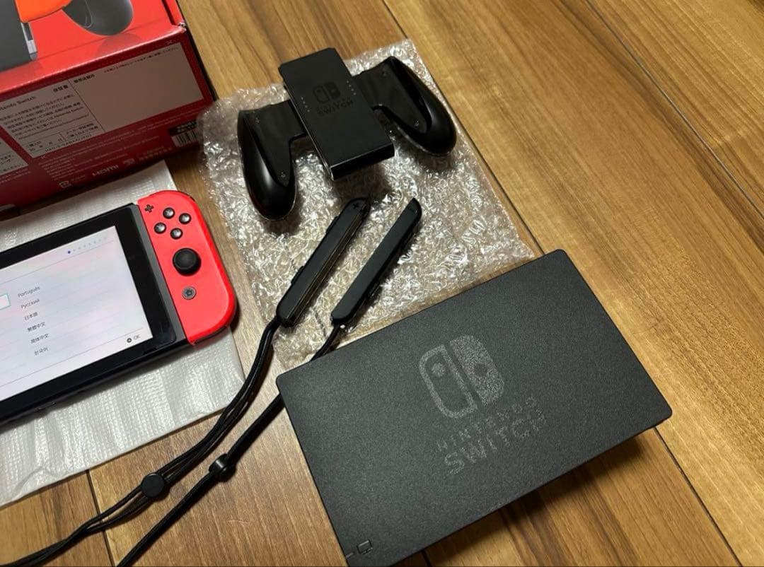 Nintendo Switch 本体 赤/緑 Joy-Con付き