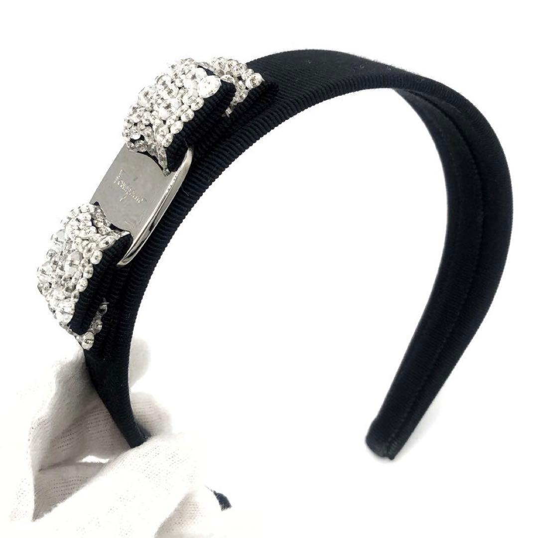 極美品✨フェラガモ カチューシャ　ヴァラリボン　ビジュー ブラック