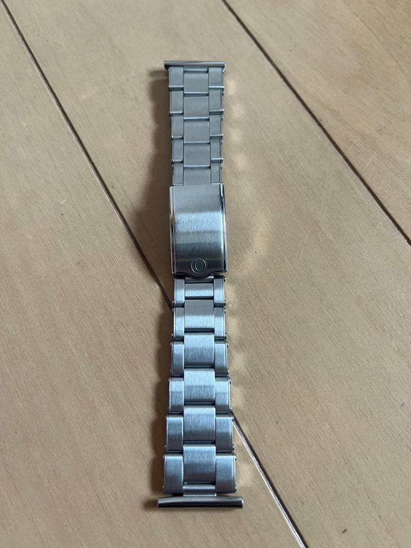 OUTLINE アウトライン　リベット ブレスレット