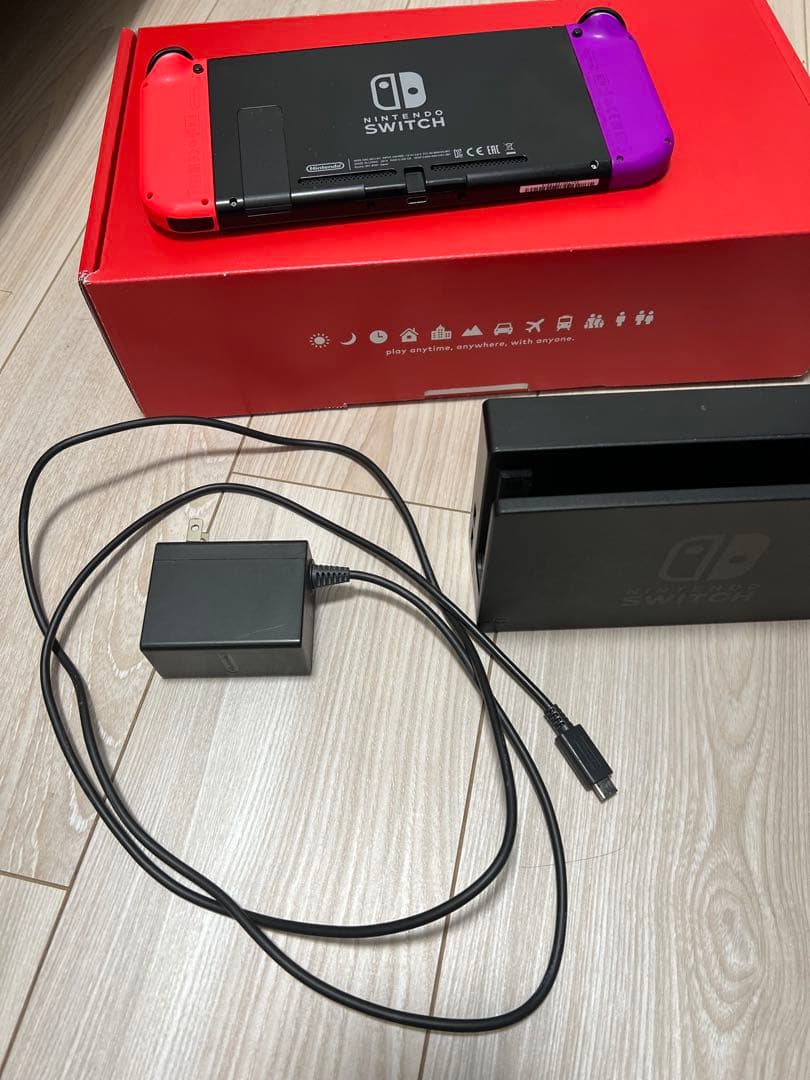 初代Nintendo Switch 本体 動作確認済 ※付属品に欠品あり