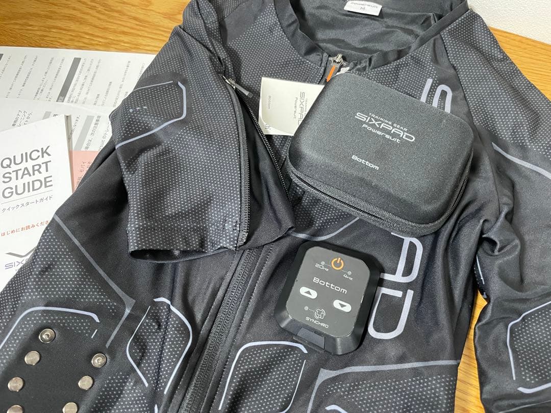 SIXPAD EMSトレーニングスーツ上下セット スーツM パンツLサイズ