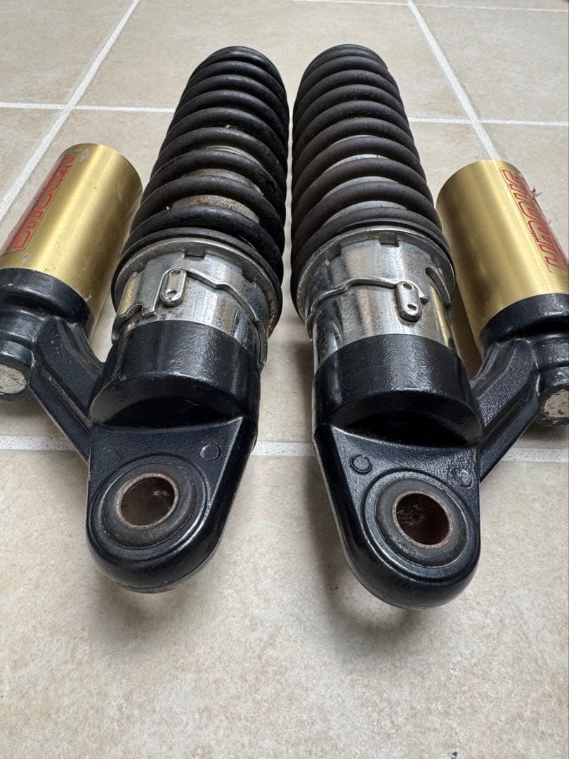 SHOWA バリオス2型 GSX250fx 純正リアサスペンション