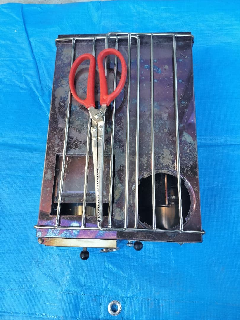 ロケットストーブ型薪ストーブ　中華製　激レア