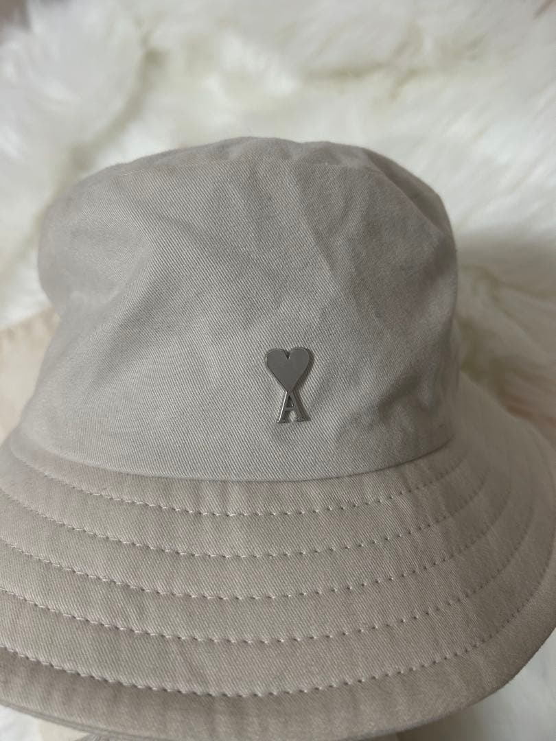 【amiparis】ホワイト バケットハット