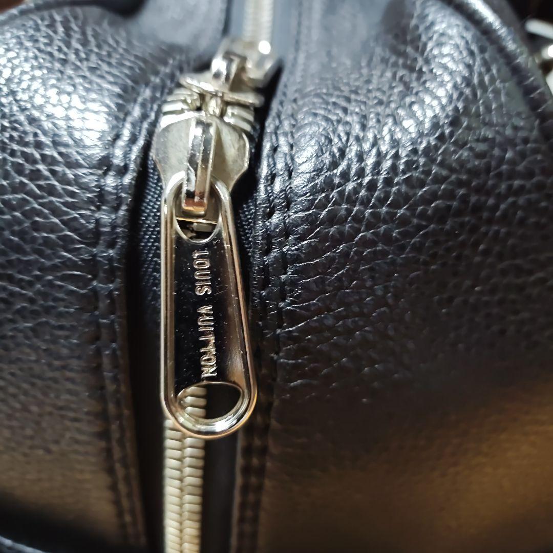 値下げ！Louis Vuitton ブラック レザーボストンバッグ