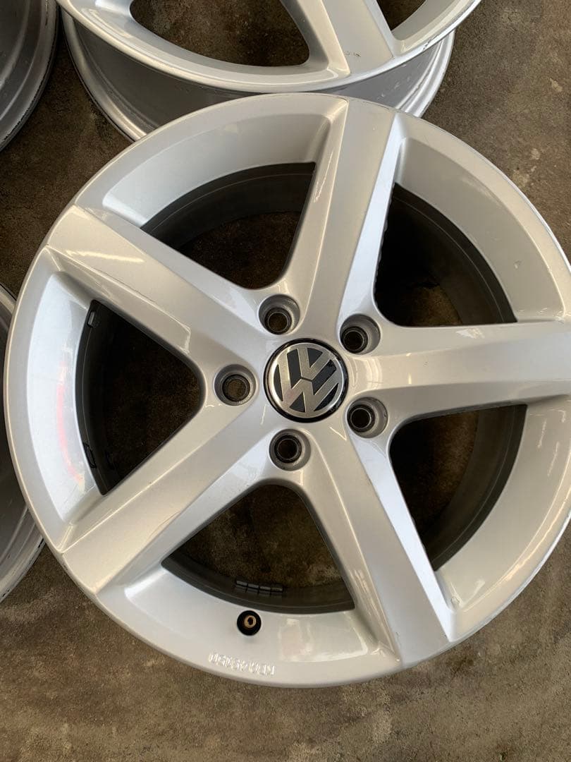 16インチホイール　4本　フォルクスワーゲン等　5穴
