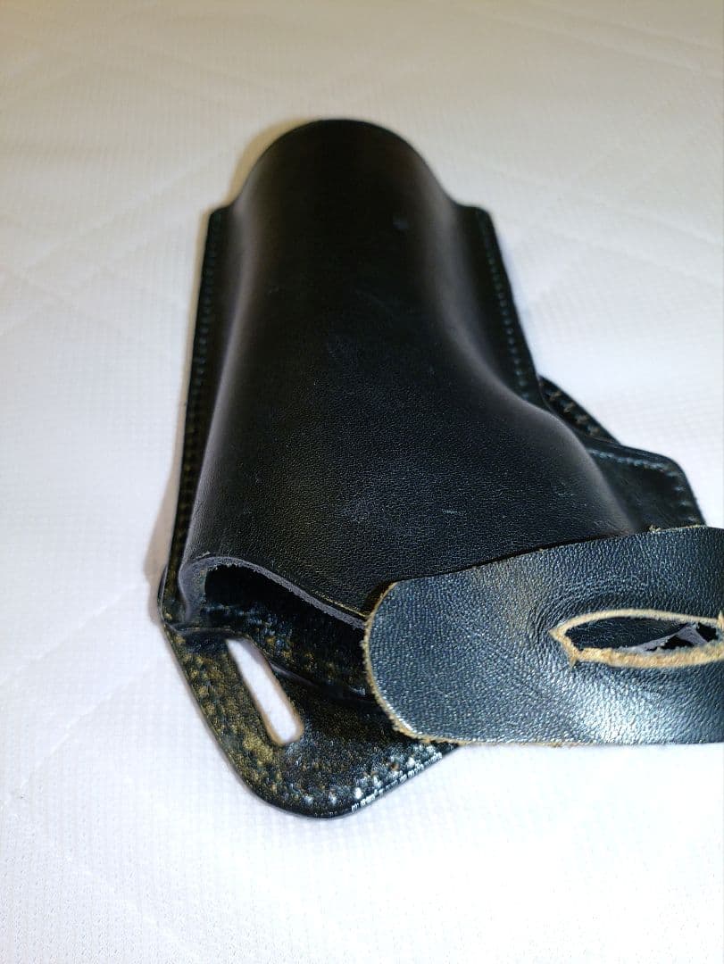 d*8様 「クライムハンター2」内 ジョウ河村使用 ストライカー 92Fヒップホ