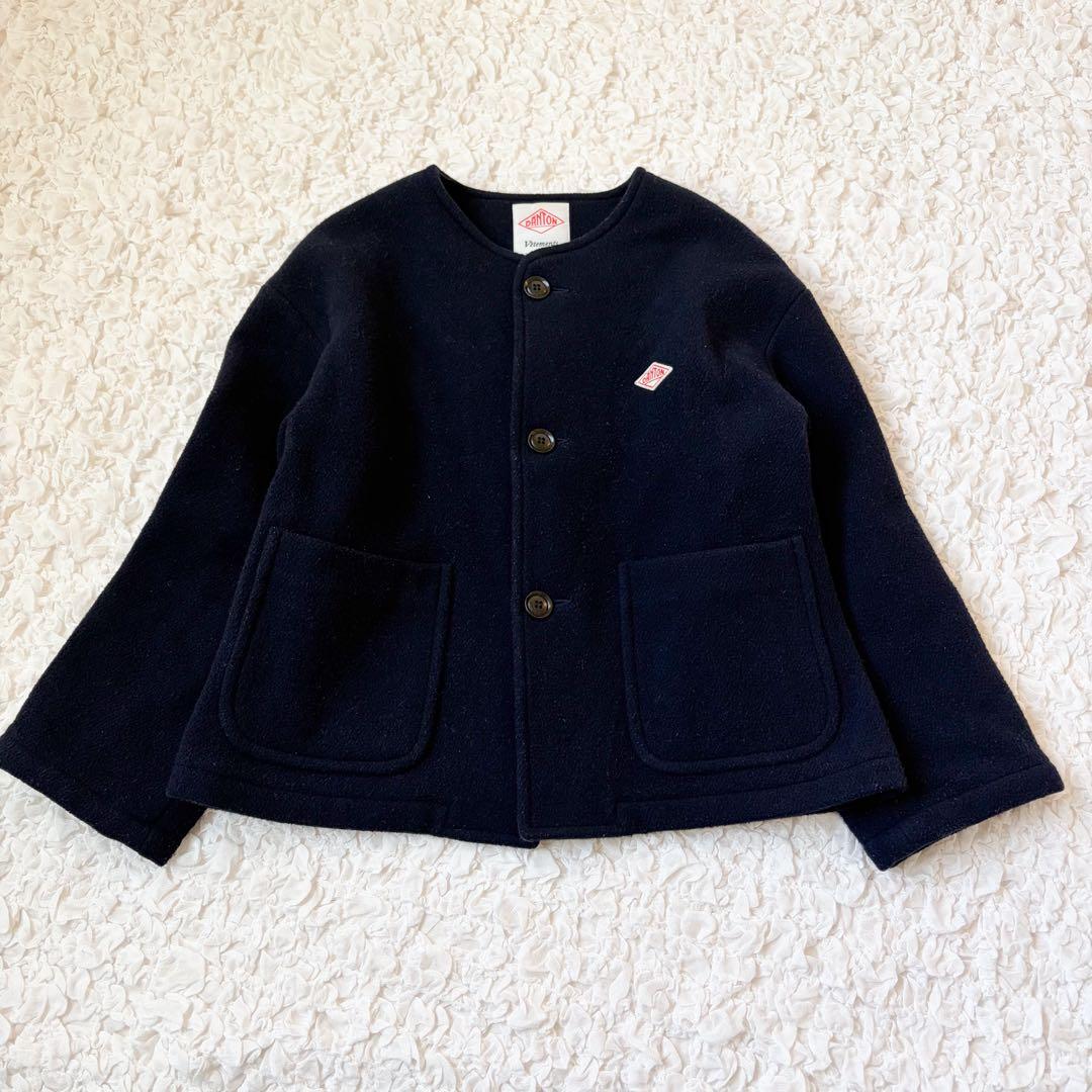 ダントン ノーカラー ウールコート ポケット付き 大きなボタン 紺 38