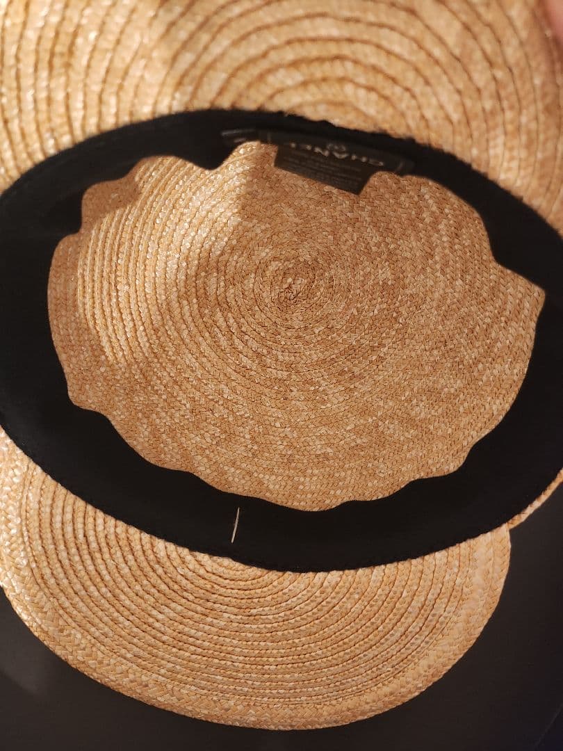 7*e様 CHANELシャネル 麦わら帽子 ベージュ 専用ボックス付き貴重