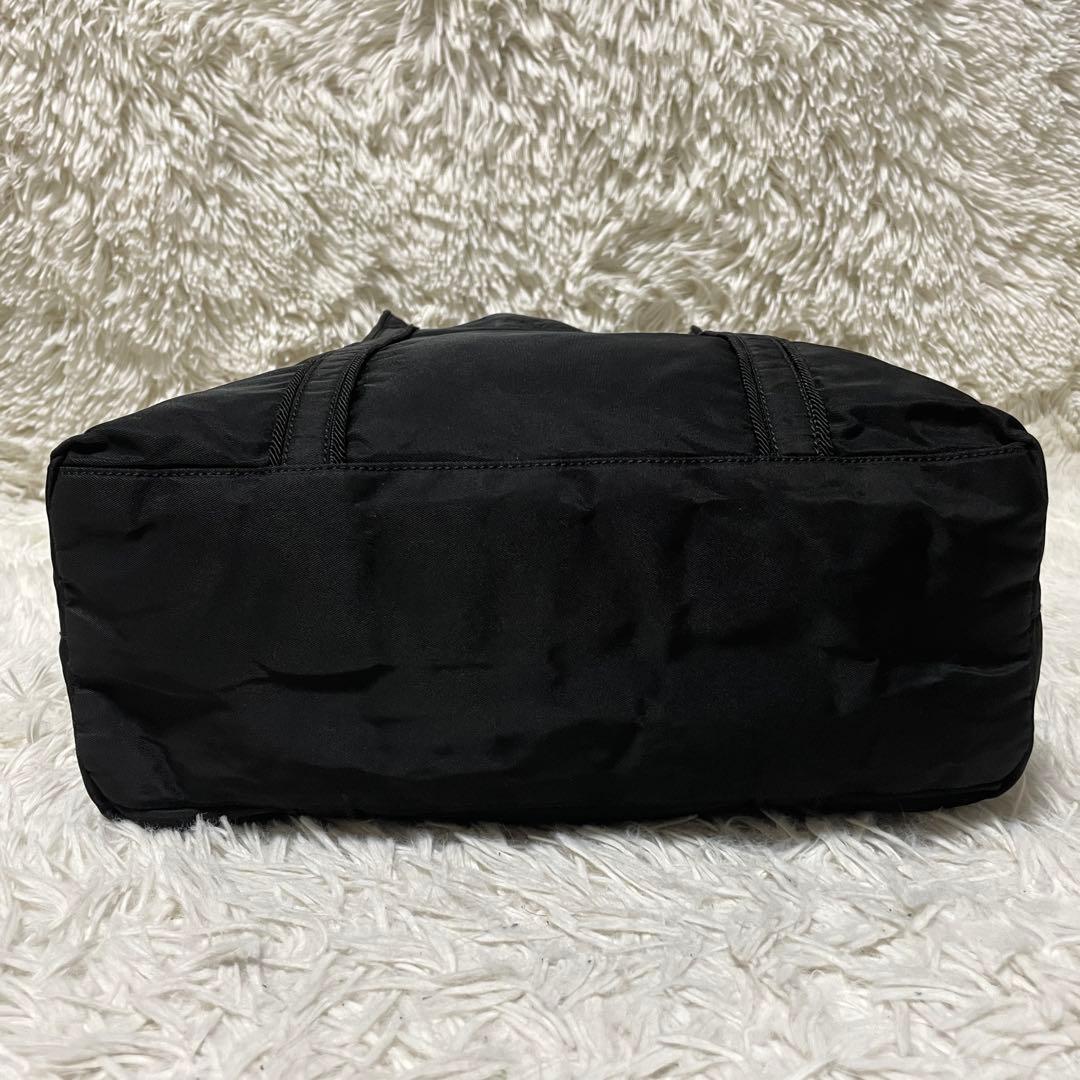 【良品】PRADA プラダ　トートバッグ　ナイロン　ブラック　黒　刺繍　肩掛け