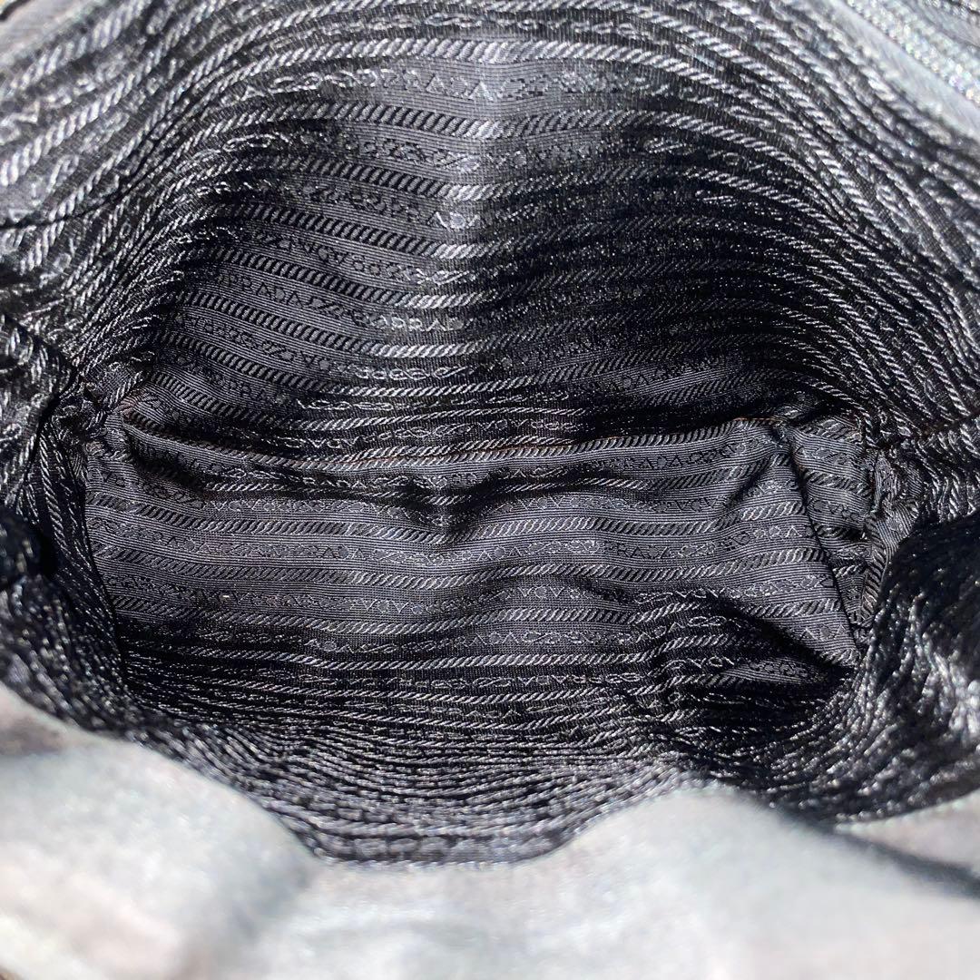 【良品】PRADA プラダ　トートバッグ　ナイロン　ブラック　黒　刺繍　肩掛け