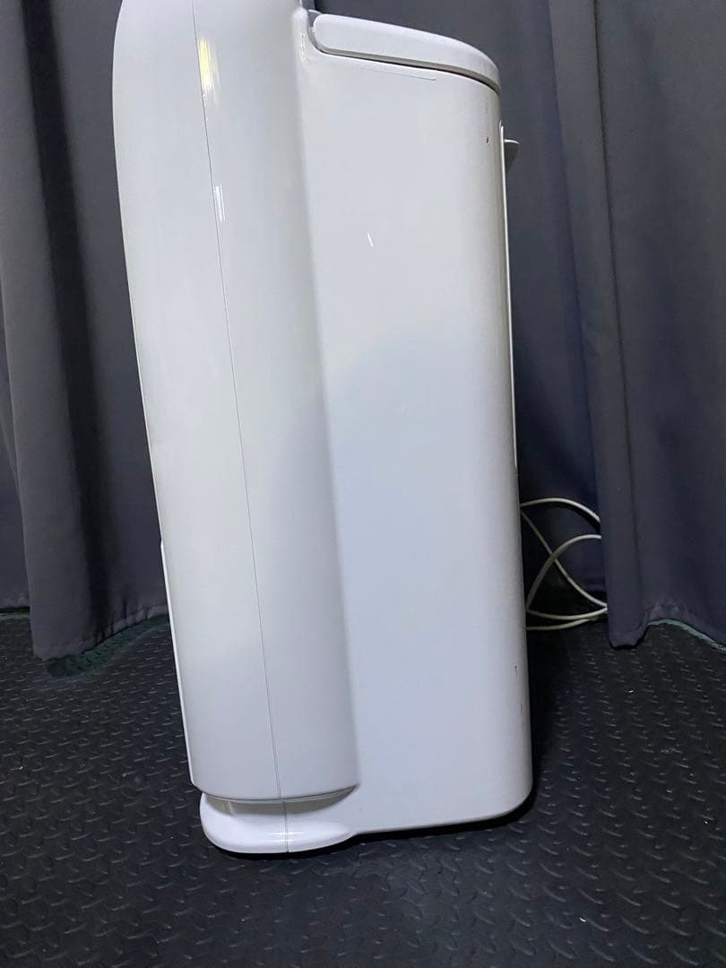 三菱 除湿機 MJ-180HX-W ホワイト　2018年式