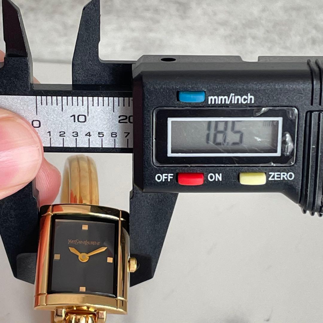 稼働品　美品　YSL イヴサンローラン　スクエア　ゴールド　バングル　腕時計