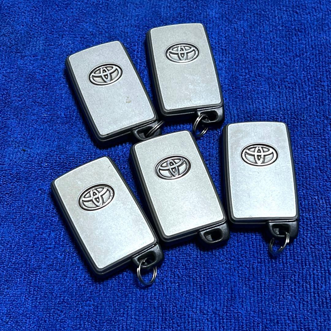 トヨタ ヴェルファイア/アルファード 純正　スマートキー 5個　0751