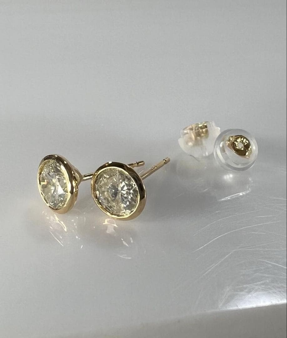 K18 天然ダイヤモンドフクリンピアス 計0.8ct 鑑別カード付き