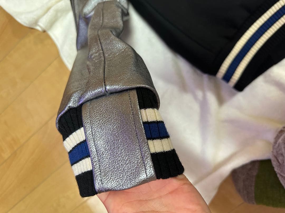 ☆未使用に近い☆Coach コーチ メルトン スタジャン チャーム 黒 S 革