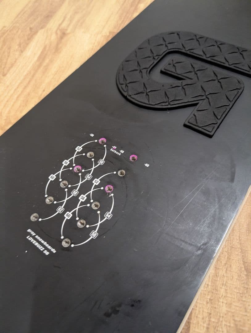 GRAY LOVEBUZZ 156cm パウダー　スノーボード