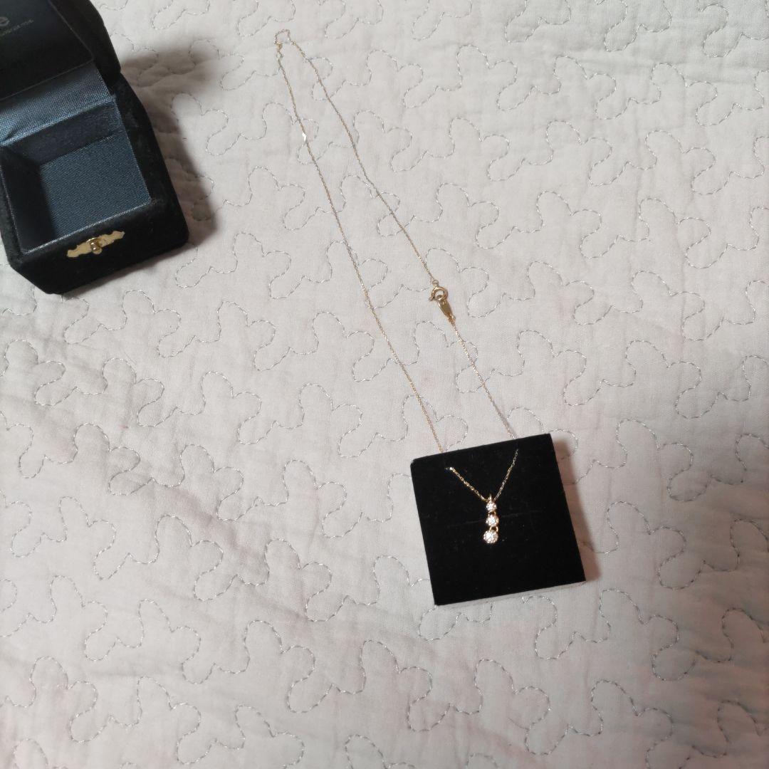 ete エテ K10 ネックレス スリーストーン ダイヤモンド ゴールド 箱付き