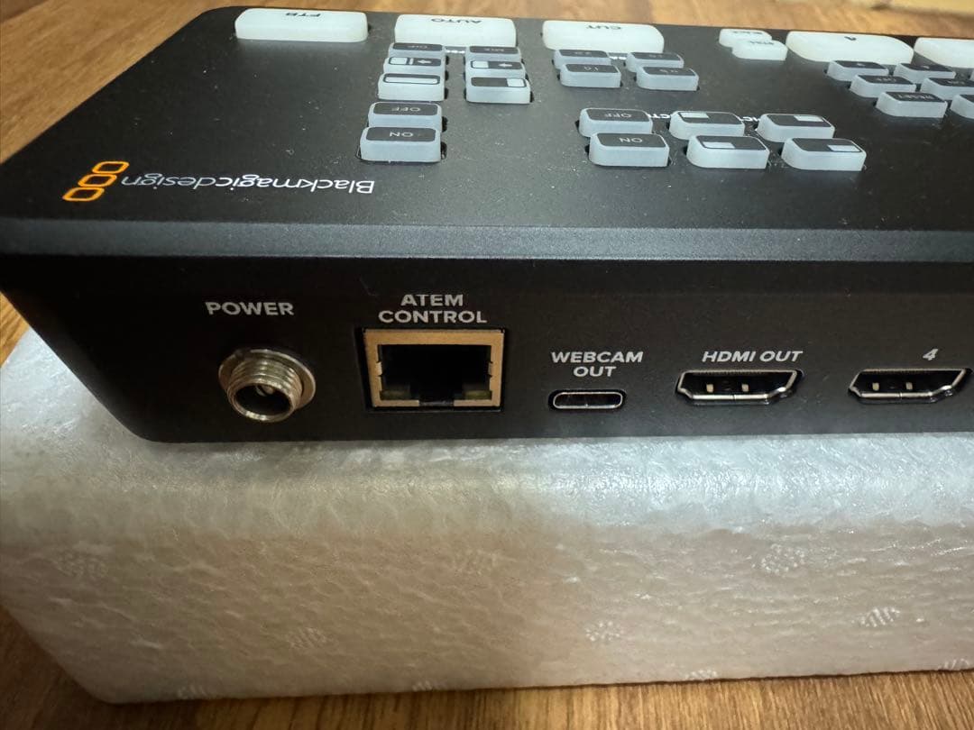 ATEM Mini スイッチャー ブラックマジックデザイン