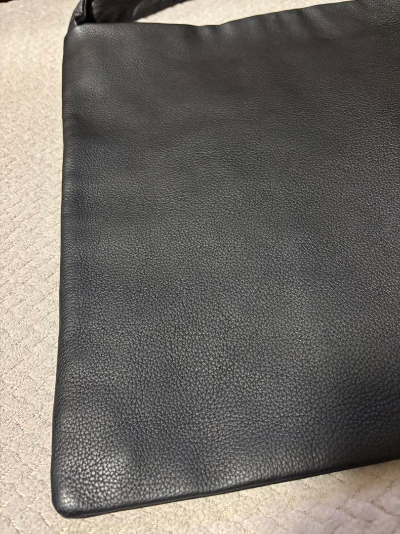 PUF ONE HANDLE TOTE L ブラック