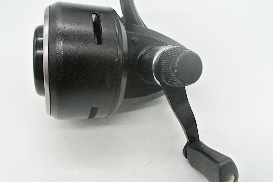 ABU 501 ダイレクトドライブ スピニングリール