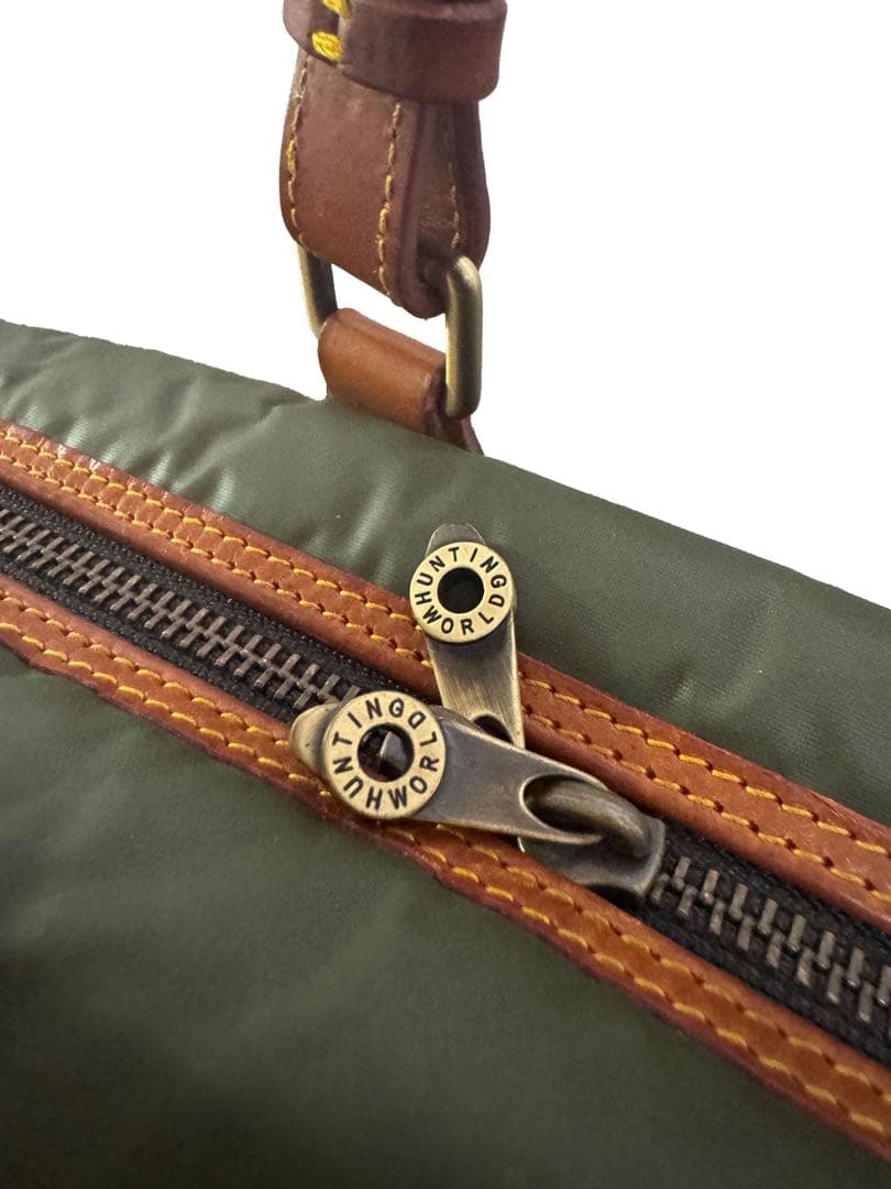 【美品】ハンティングワールド バチューサーパス ボストンバッグ ギャランティ付