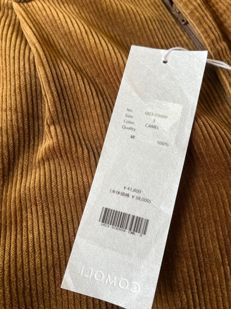 comoli コーデュロイ　ワンタック　スラックス　3