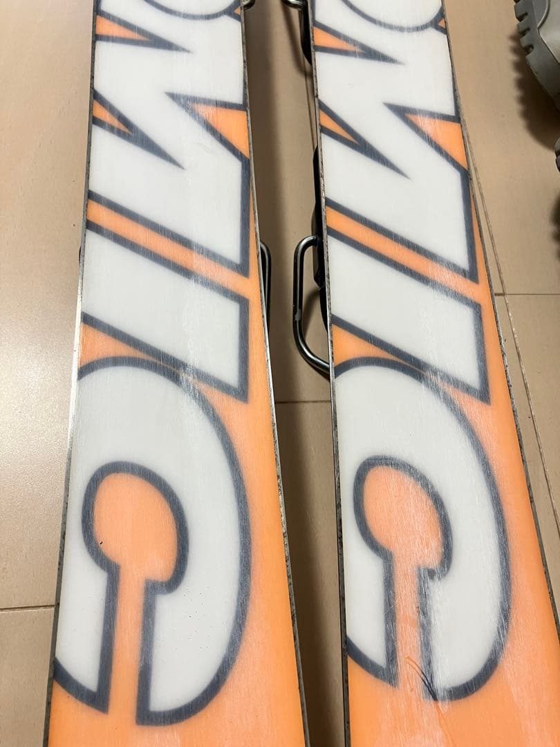 ATOMIC ショートスキー　スキーボード　 サロモン　 24 ブーツ　大阪