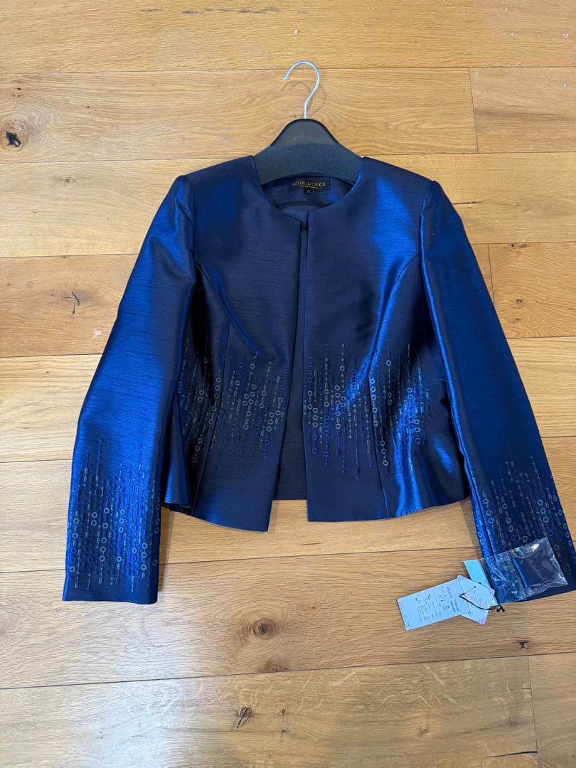 【Ariel】ネイビーとホワイト ノーカラージャケット2点