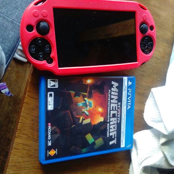 プレイステーションvita(カバー付き)マインクラフトセット