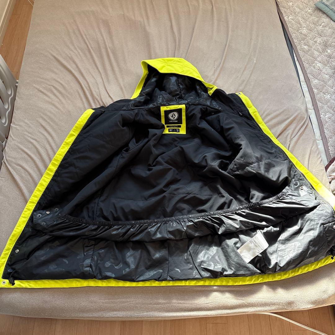 ▲ボルコム VOLCOM　スノーボードジャケット Sサイズ イエロー系