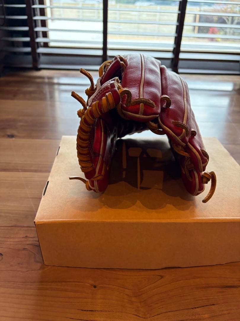 山本グラブスタジオ　内野手硬式用　YAMAMOTO