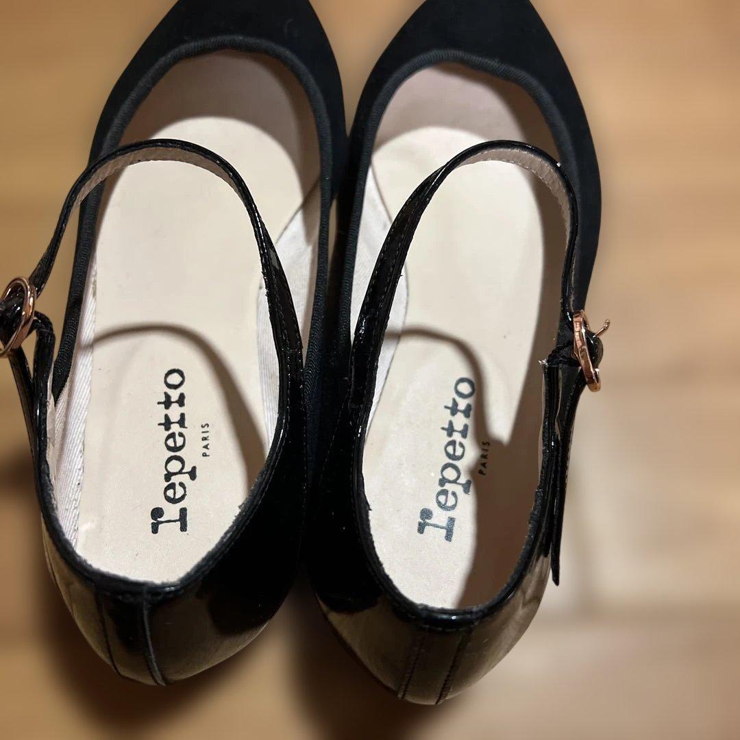 repetto ブラック アンクルストラップフラットシューズ