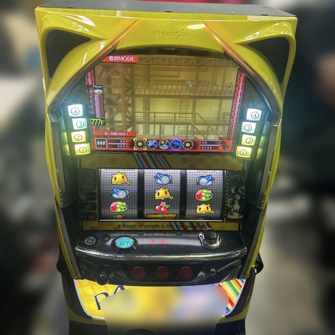 6525【個宅配送可】実機 ペルソナ4 不要機